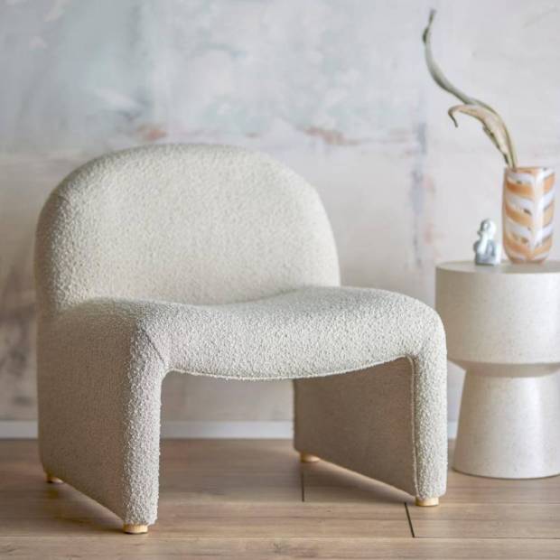 Chaise Neel